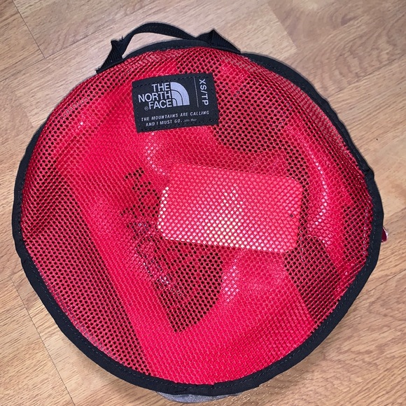 NWT The North Face Base Camp Duffel - Picture 6 of 13